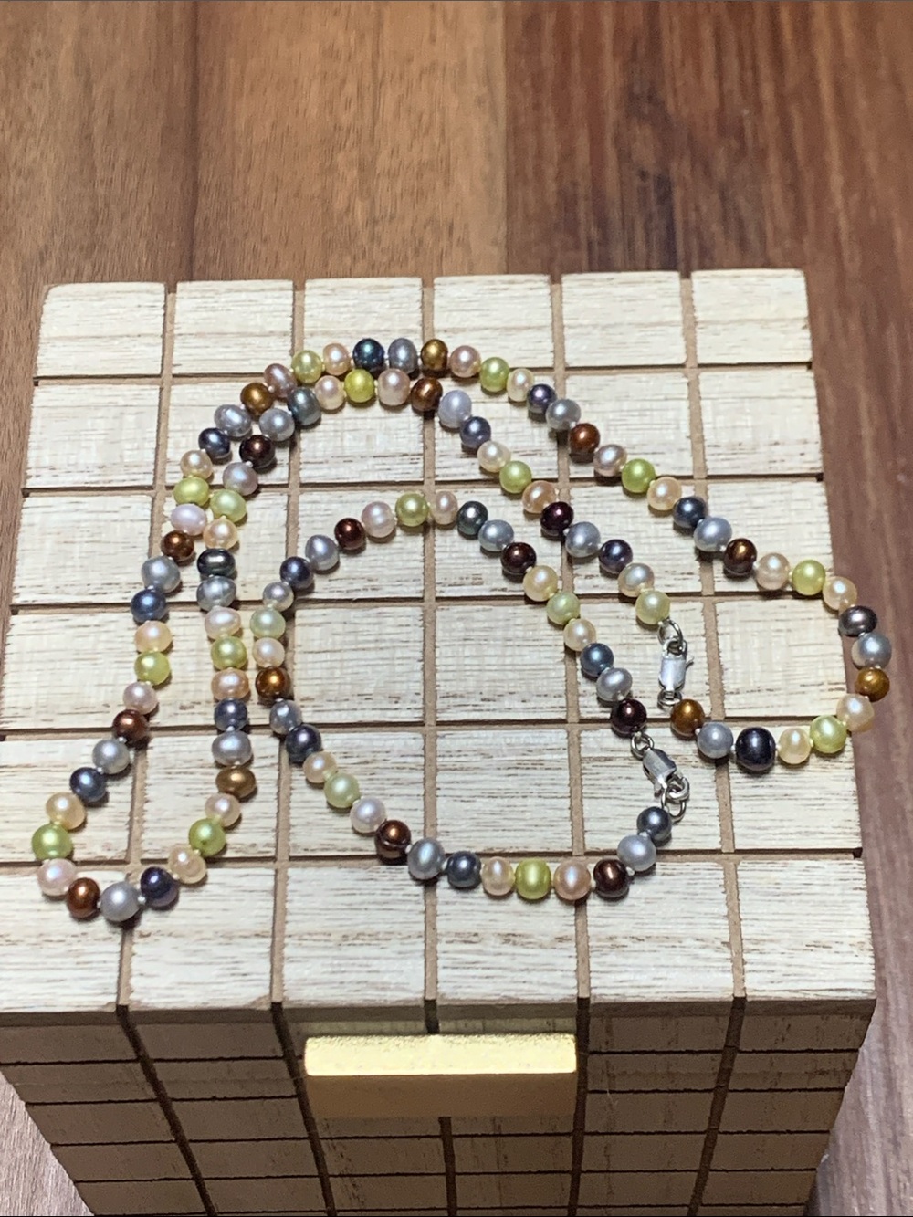 Multi-color Pearl Necklace & Bracelet Set